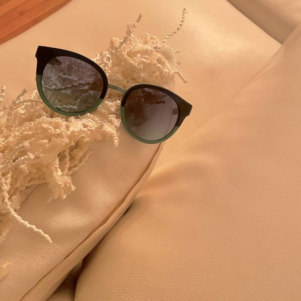 AUTHENTIC Tory Burch Two-Tone Sunglasses